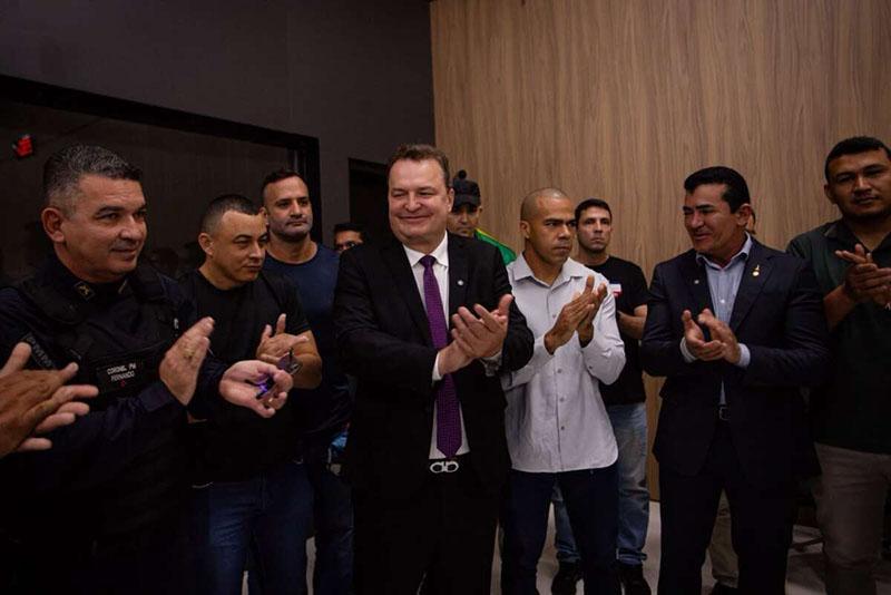 Max Russi celebra convocação que zera cadastro da PM e fortalece segurança pública