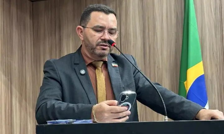 Alessandro rebate críticas sobre projetos e cita R$ 155,6 milhões aprovados