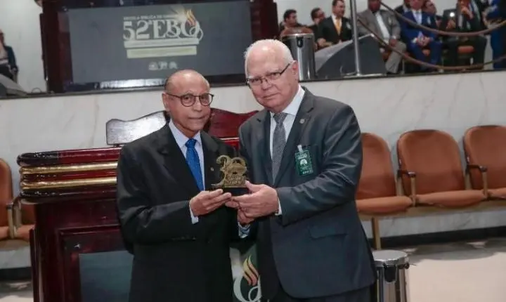Júlio Campos recebe homenagem por área destinada ao Grande Templo de Cuiabá